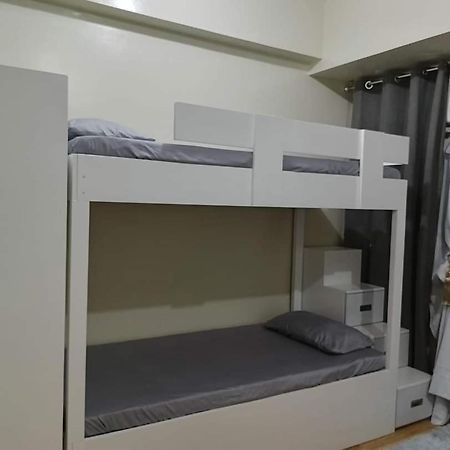Budget Accommodation Holland Park Condominium Southwoods Binan Laguna Jalang Extérieur photo