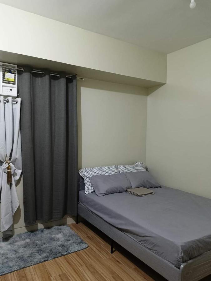 Budget Accommodation Holland Park Condominium Southwoods Binan Laguna Jalang Extérieur photo